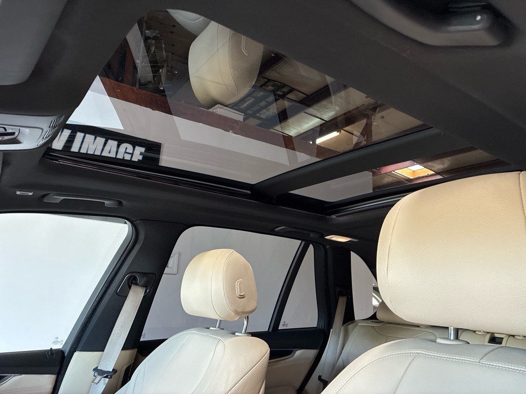 2015 BMW X5 Image 20