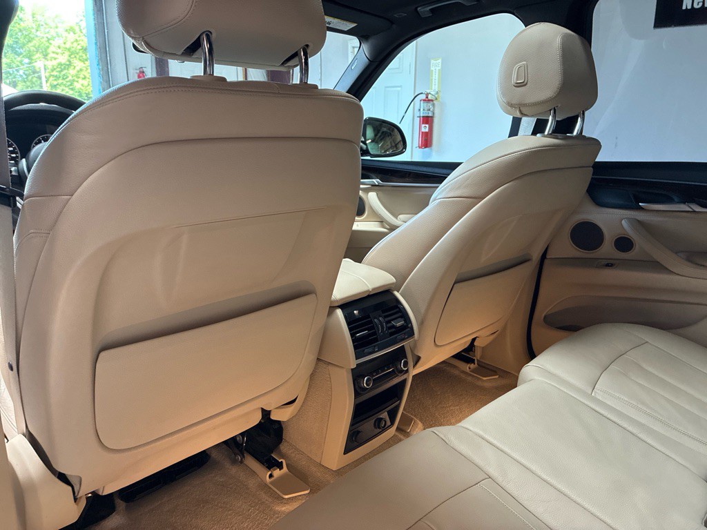 2015 BMW X5 Image 22