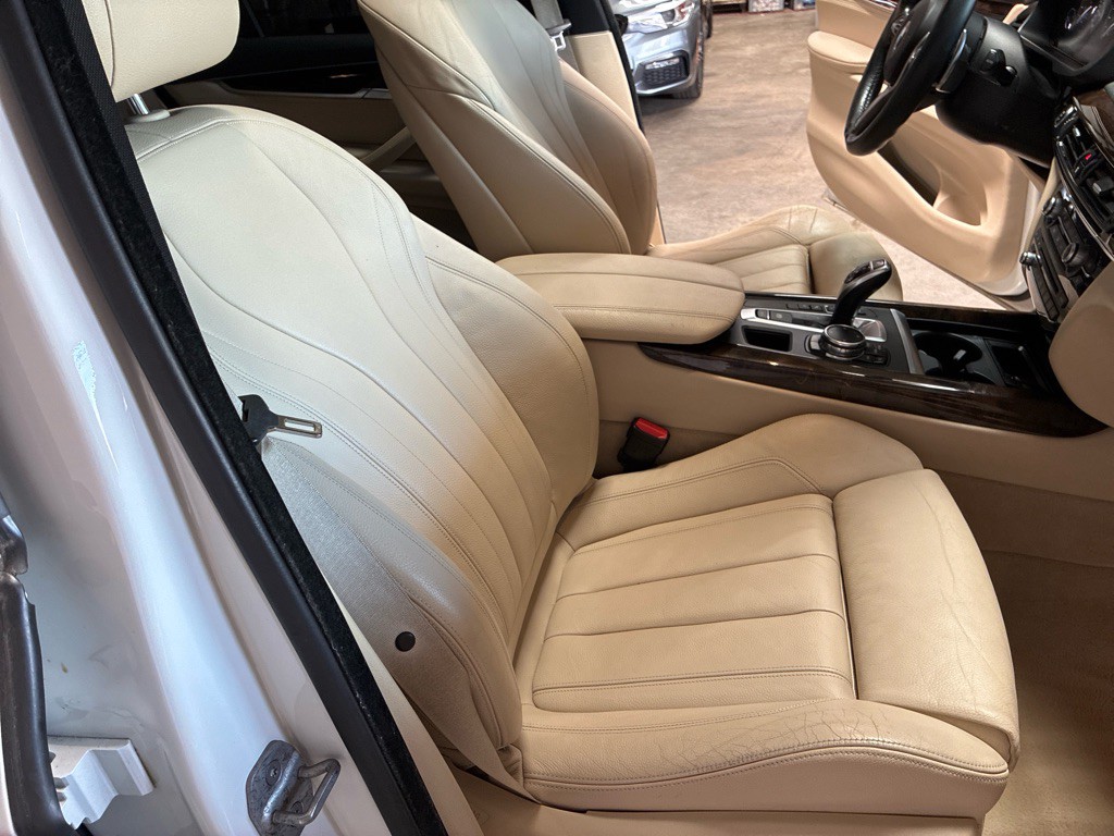 2015 BMW X5 Image 30