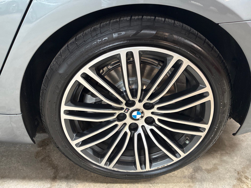 2018 BMW 5 Series Image 5