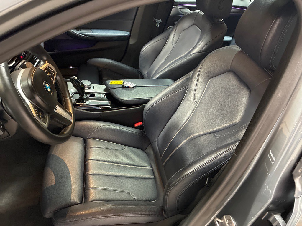 2018 BMW 5 Series Image 19