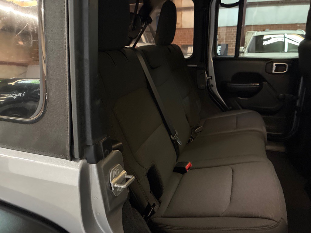 2020 Jeep Wrangler Unlimited Image 16