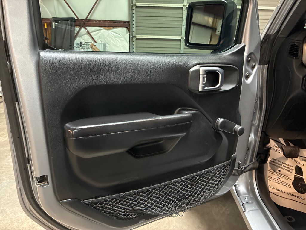 2020 Jeep Wrangler Unlimited Image 25