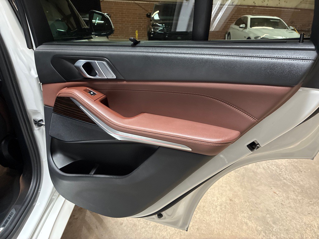 2020 BMW X5 Image 22