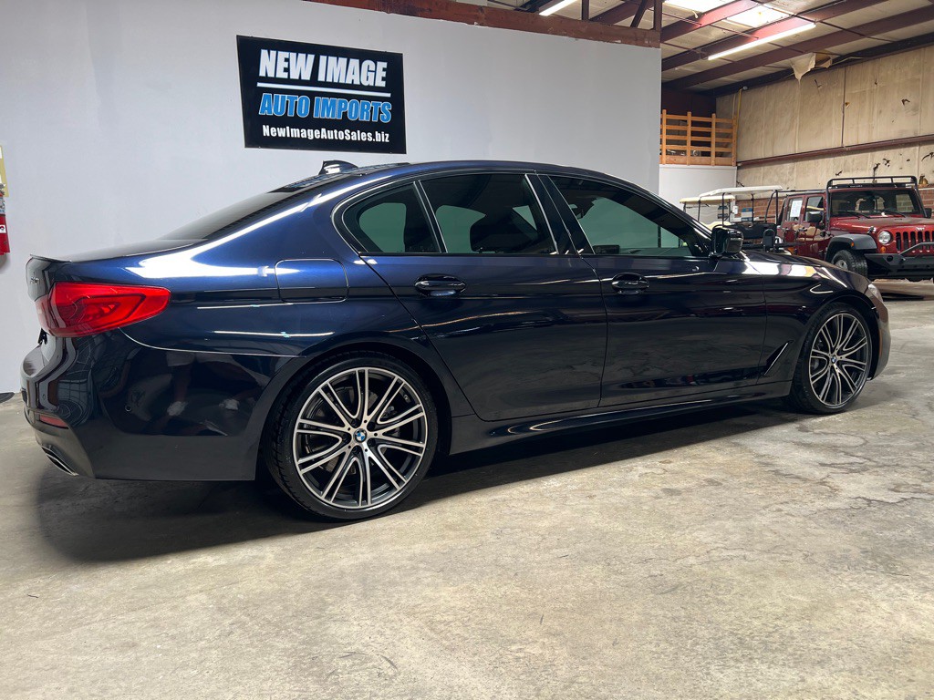 2020 BMW 5 Series Image 2
