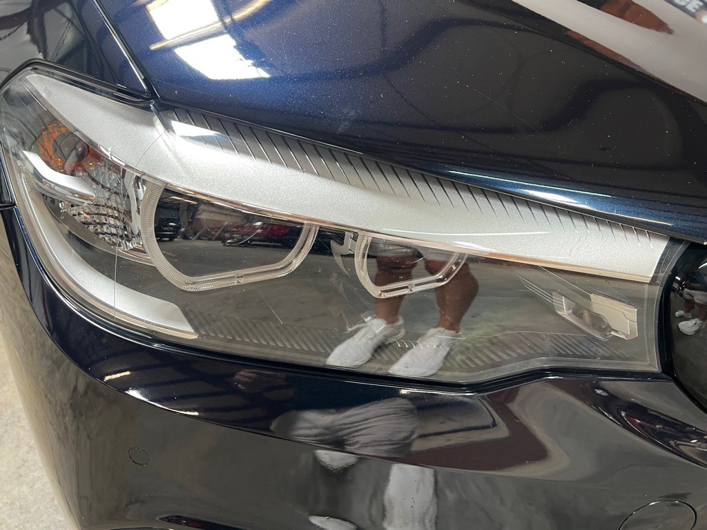 2020 BMW 5 Series Image 11