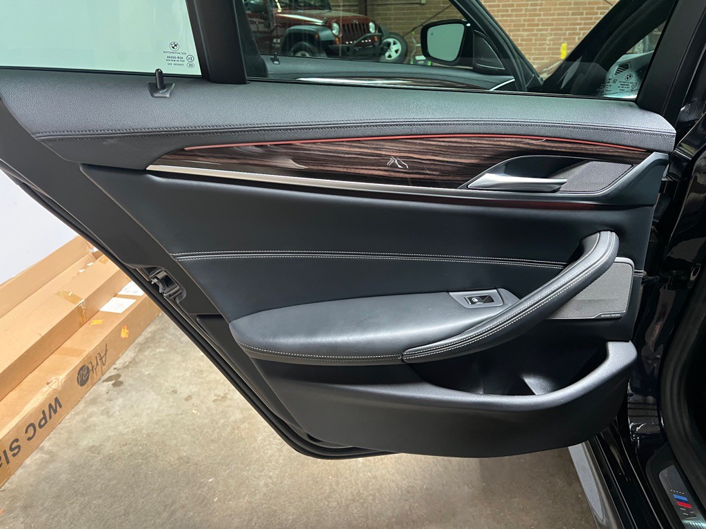 2020 BMW 5 Series Image 30