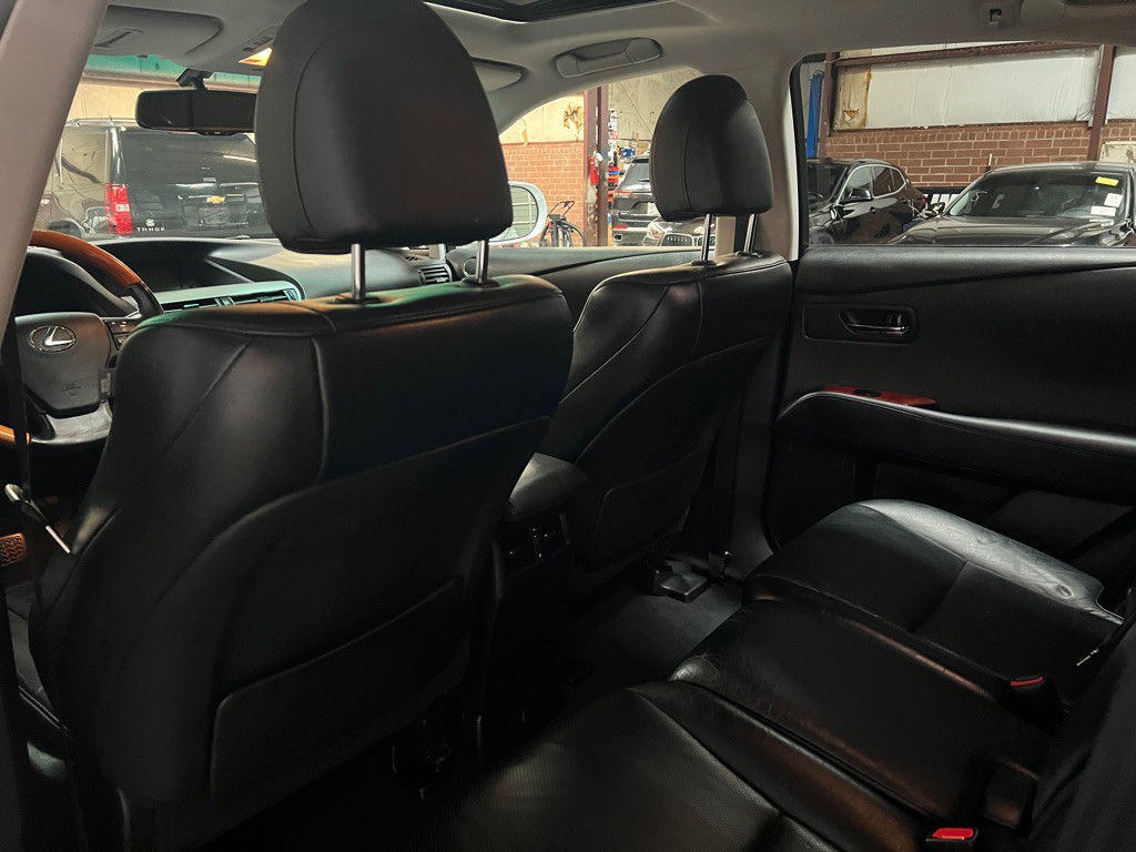2012 Lexus RX Image 33