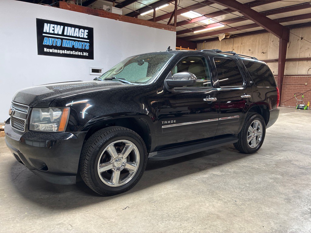 2012 Chevrolet Tahoe Image 10