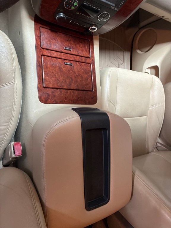 2012 Chevrolet Tahoe Image 19
