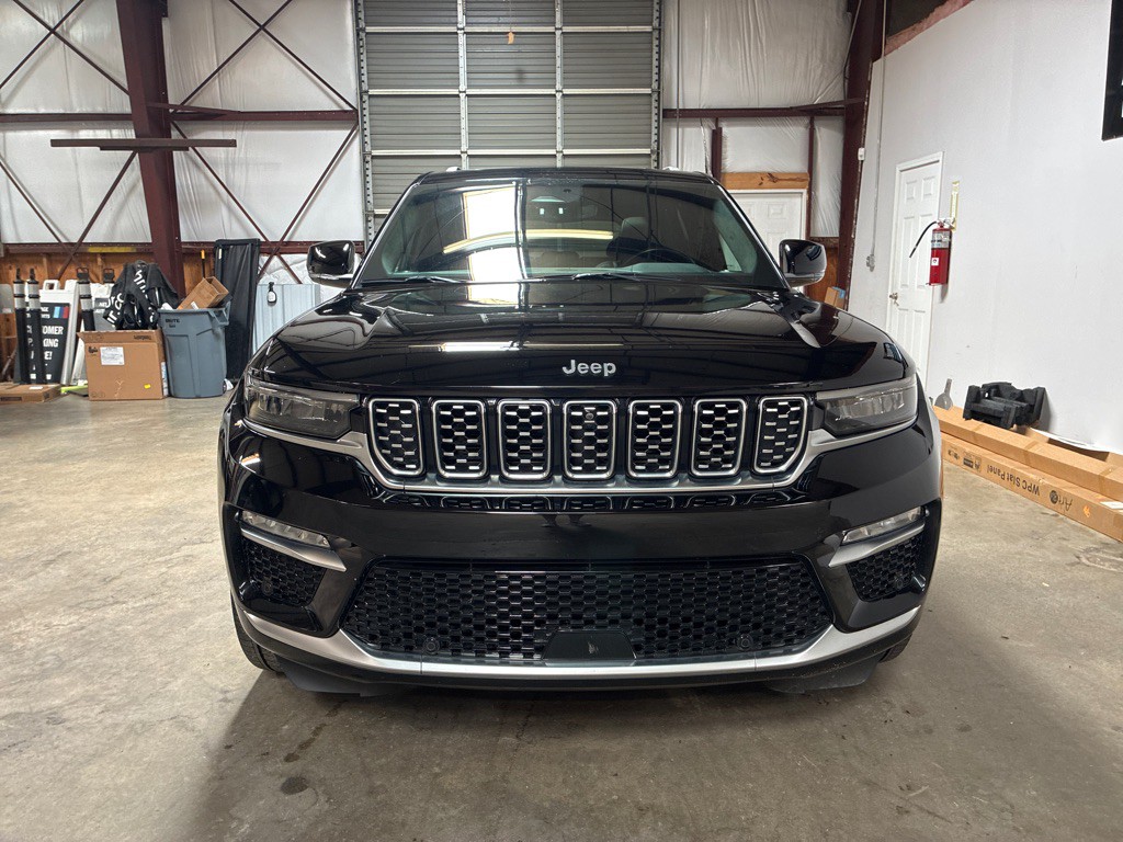 2023 Jeep Grand Cherokee Image 13