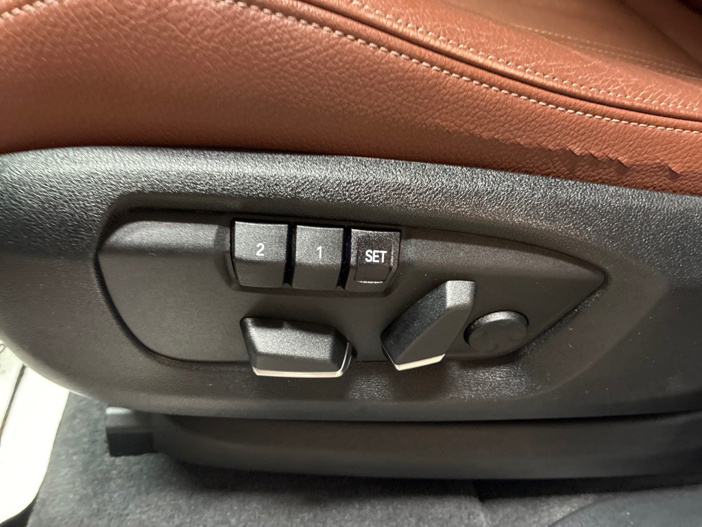 2017 BMW X5 Image 15