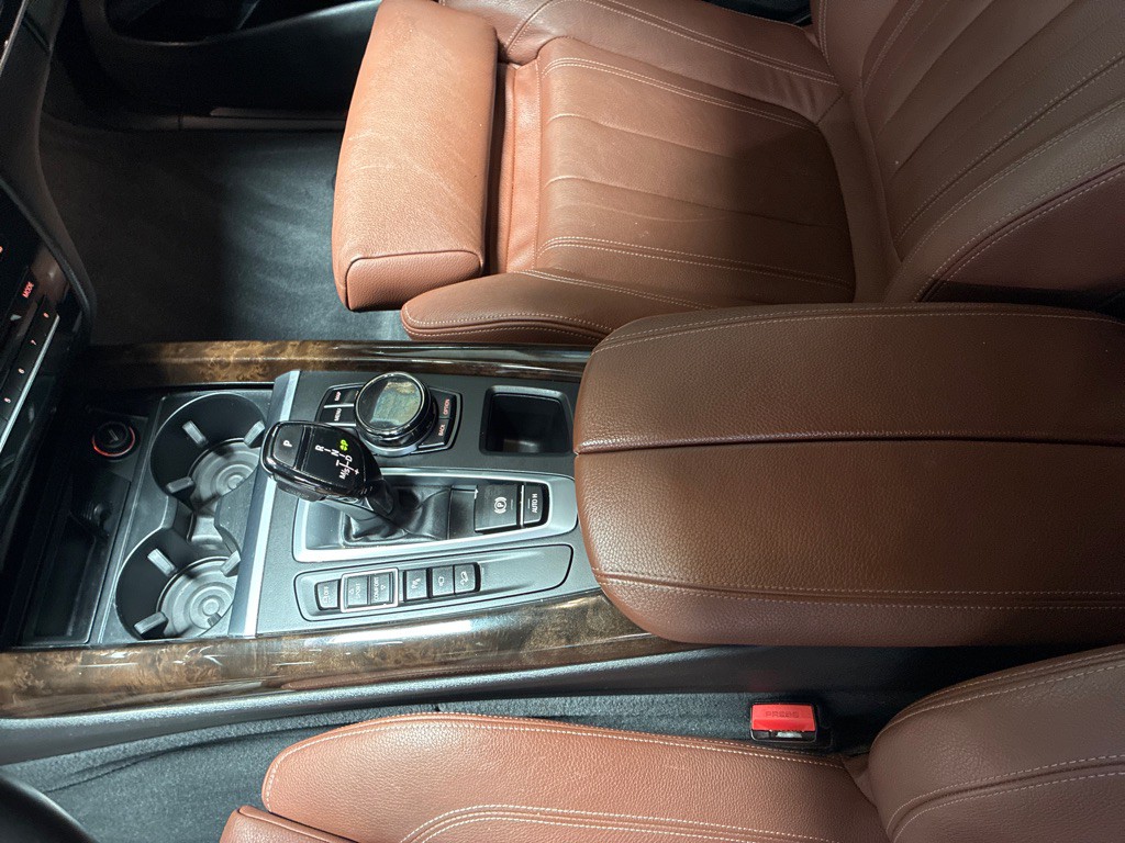2017 BMW X5 Image 20