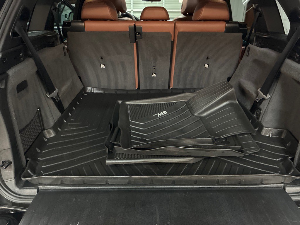 2017 BMW X5 Image 24