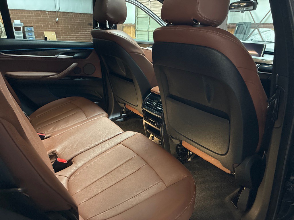 2017 BMW X5 Image 26