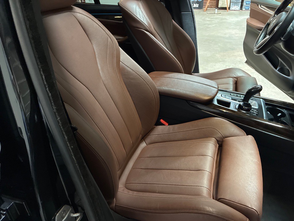2017 BMW X5 Image 29