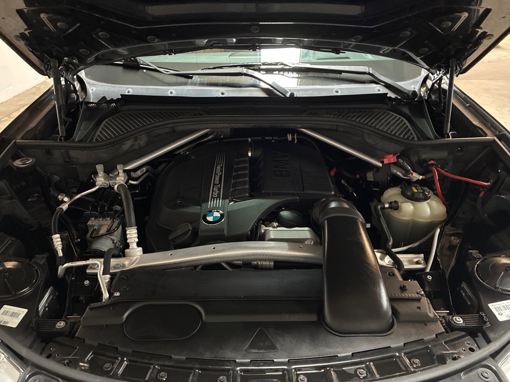 2017 BMW X5 Image 34