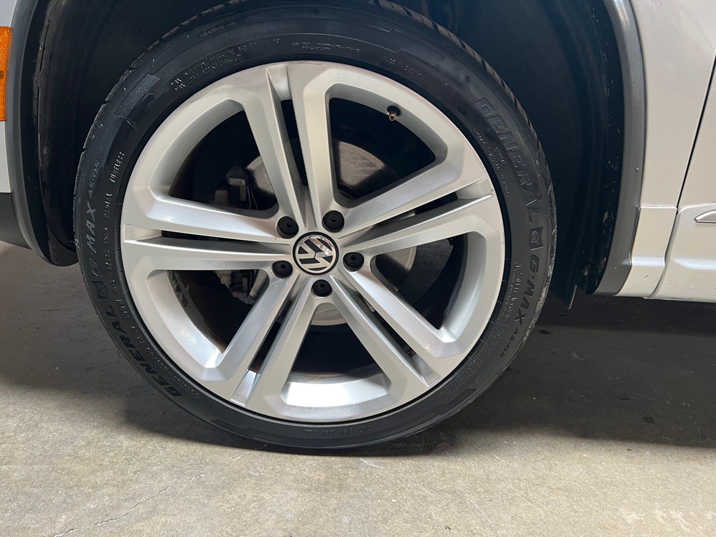 2016 Volkswagen Tiguan Image 15