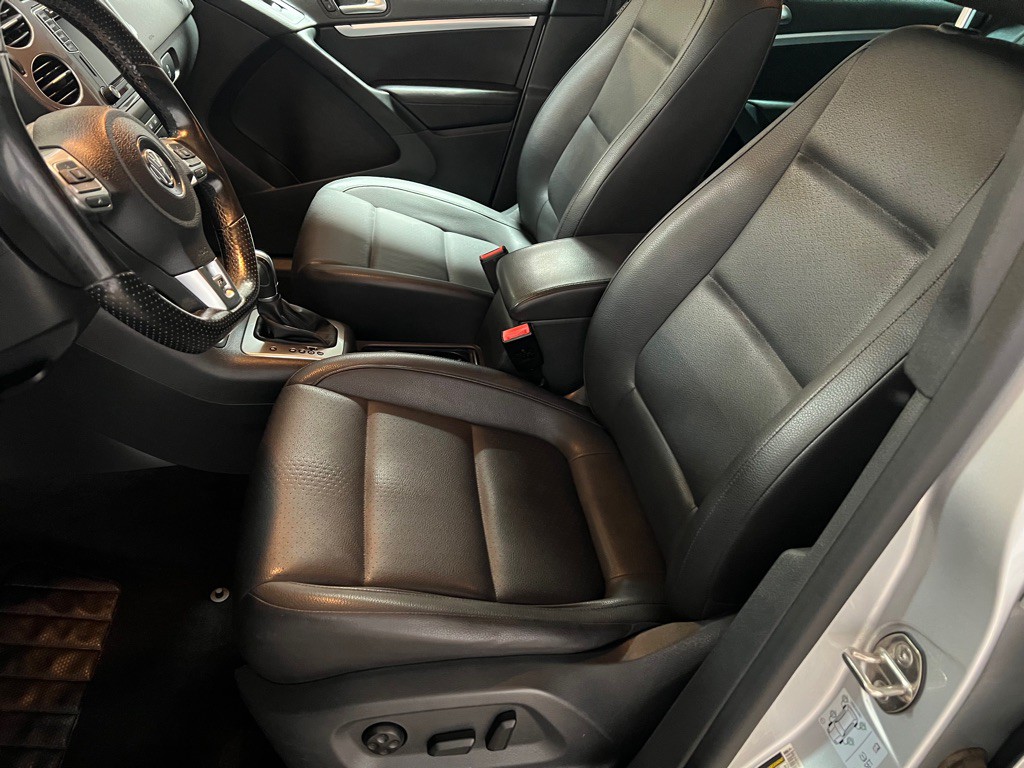 2016 Volkswagen Tiguan Image 16