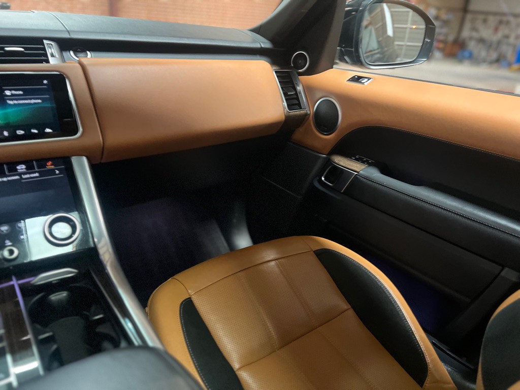 2018 Land Rover Range Rover Sport Image 25