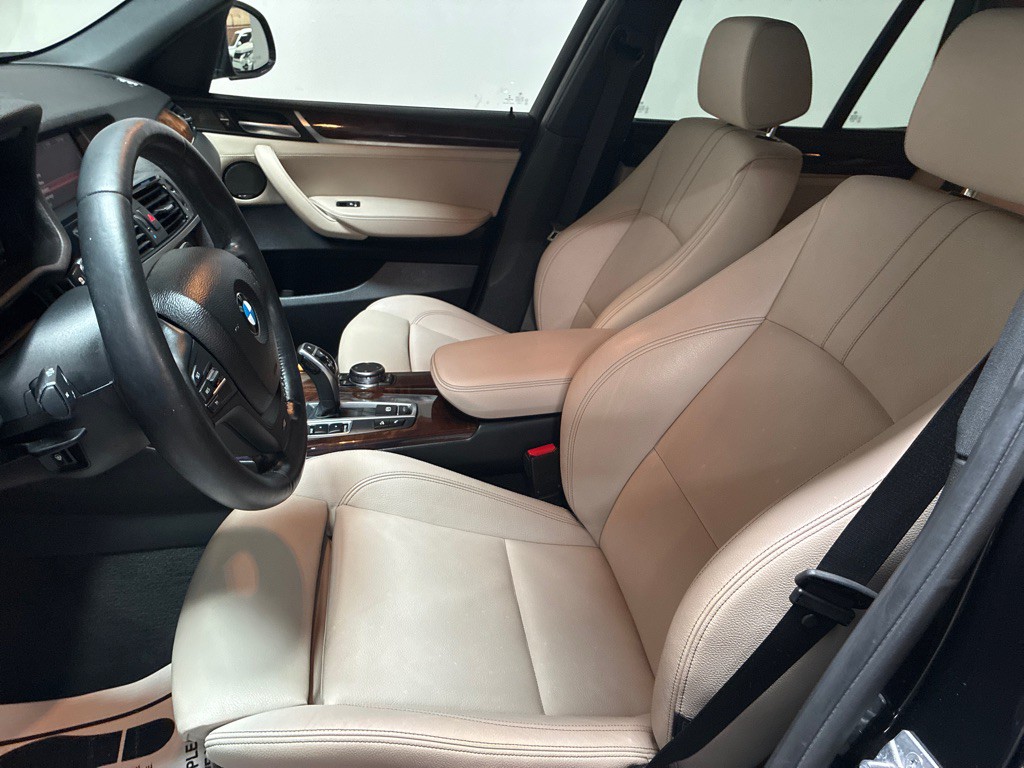 2016 BMW X3 Image 12