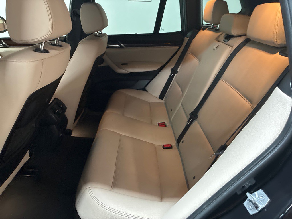2016 BMW X3 Image 13