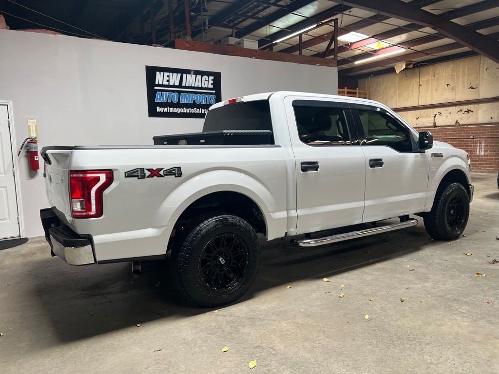 2015 Ford F-150 Image 3