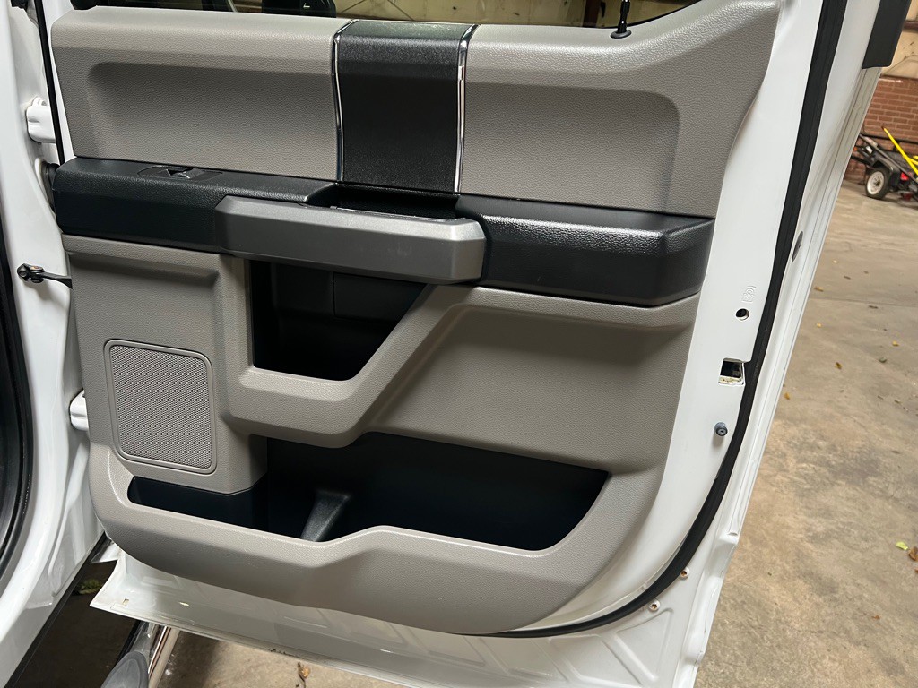 2015 Ford F-150 Image 30