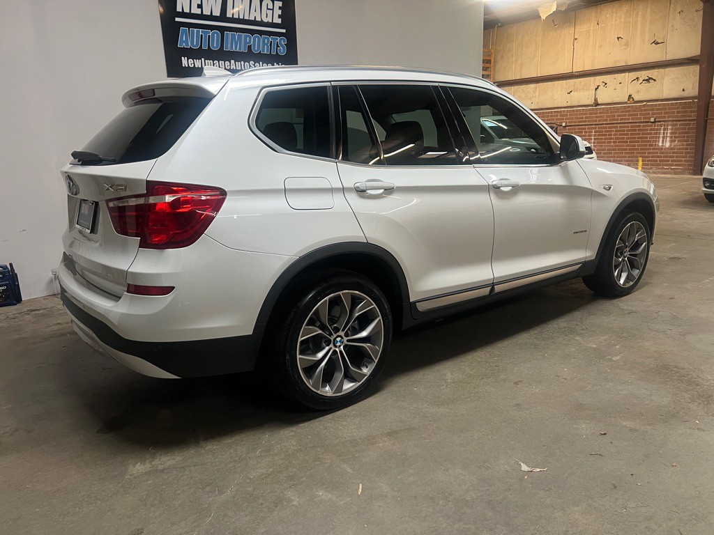 2017 BMW X3 Image 3