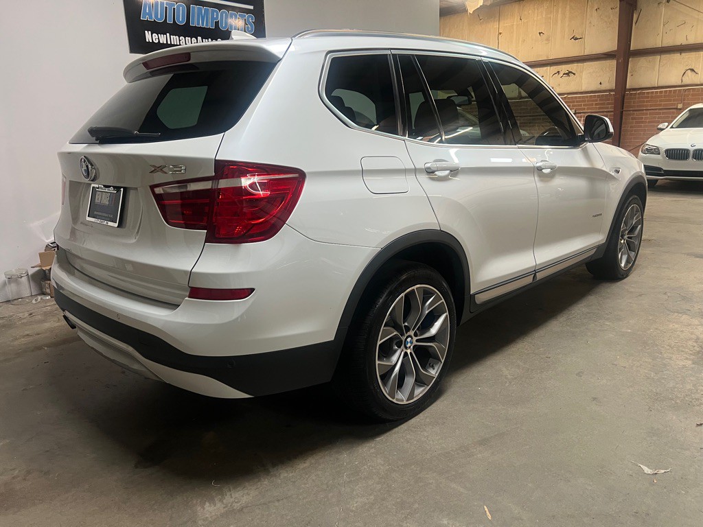 2017 BMW X3 Image 4