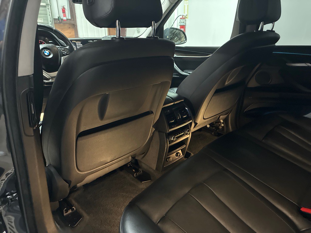 2016 BMW X5 Image 21