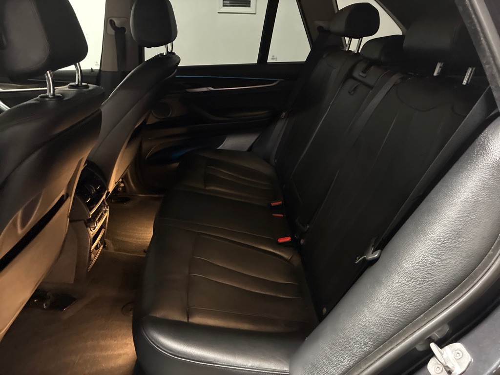 2016 BMW X5 Image 23