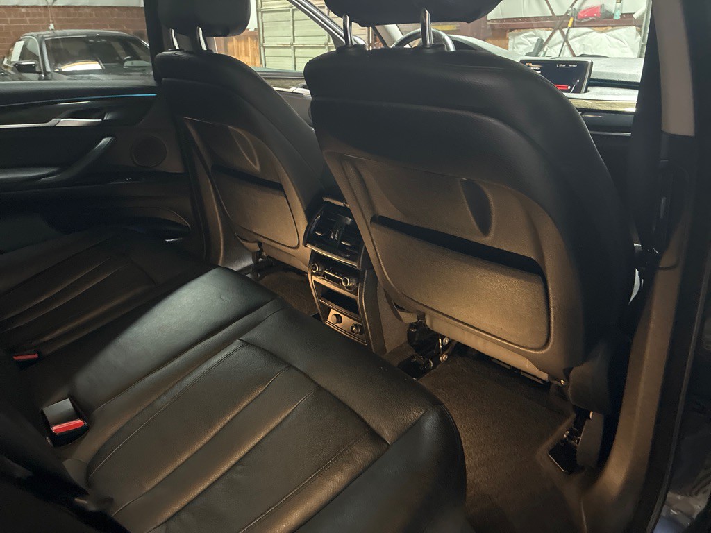 2016 BMW X5 Image 26