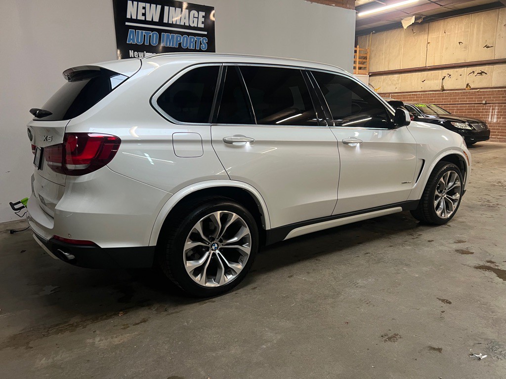 2017 BMW X5 Image 4