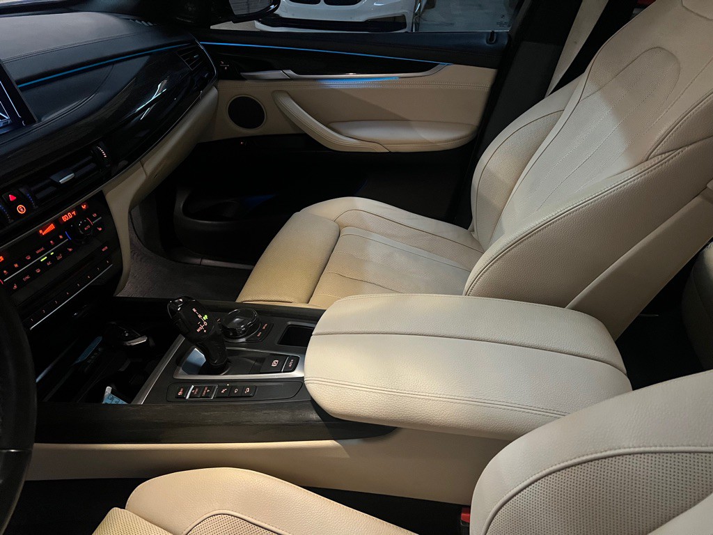 2017 BMW X5 Image 15