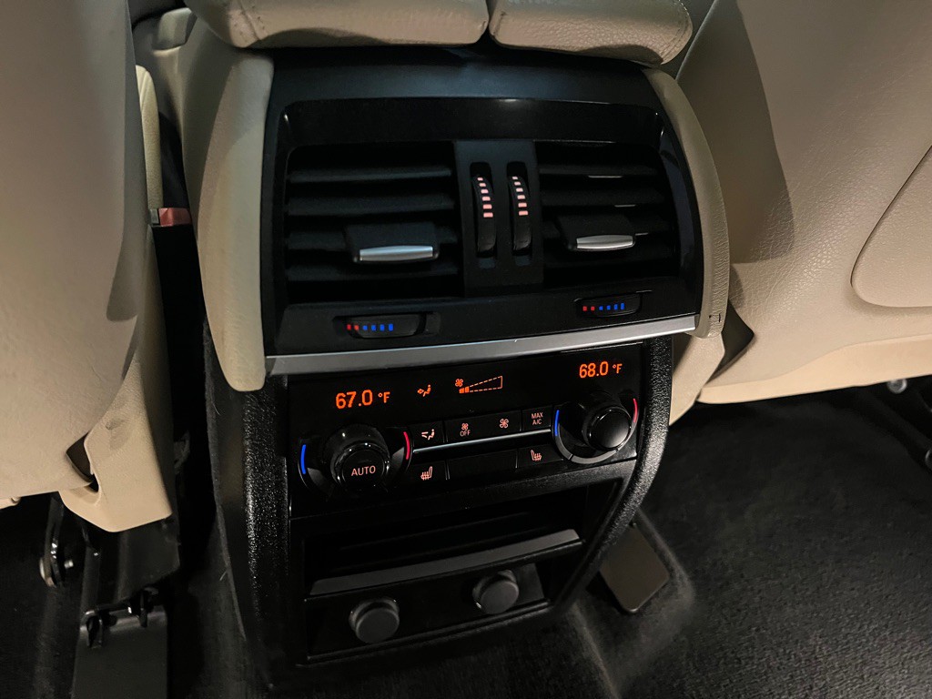 2017 BMW X5 Image 27