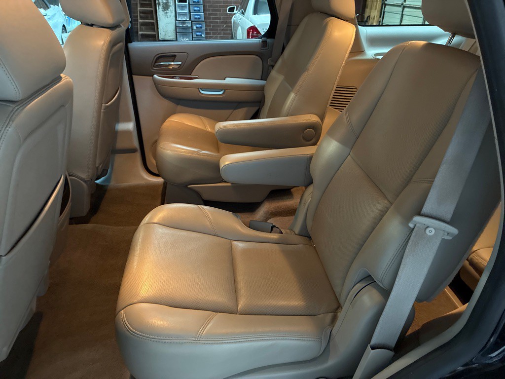 2010 Chevrolet Tahoe Image 16