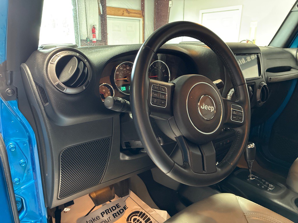 2015 Jeep Wrangler Unlimited Image 15