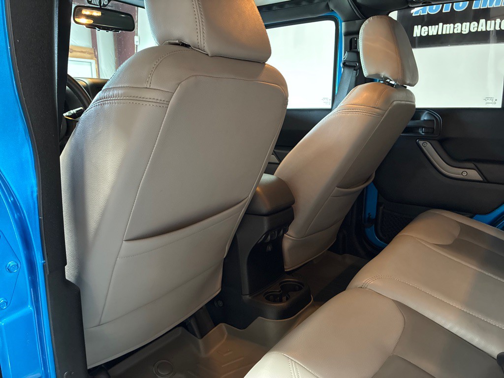 2015 Jeep Wrangler Unlimited Image 21