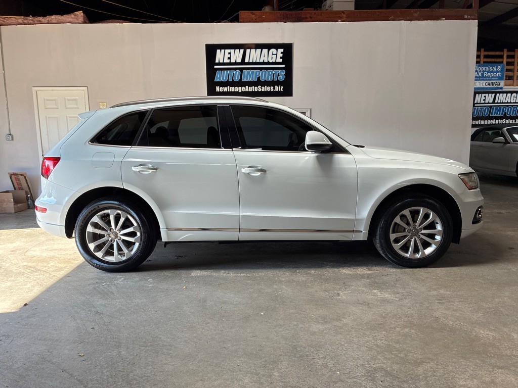 2015 Audi Q5 Image 1