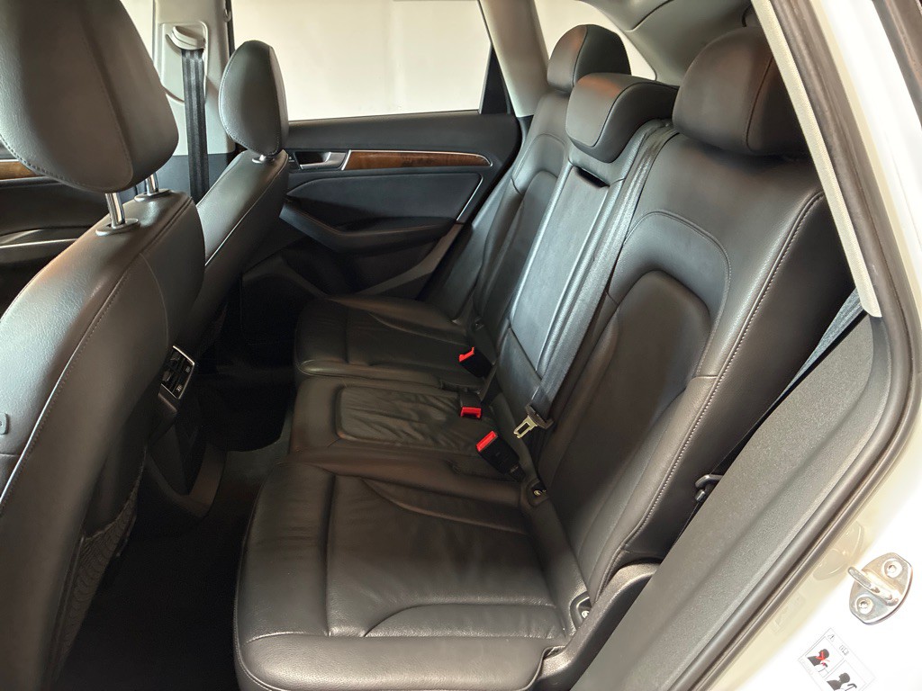 2015 Audi Q5 Image 18