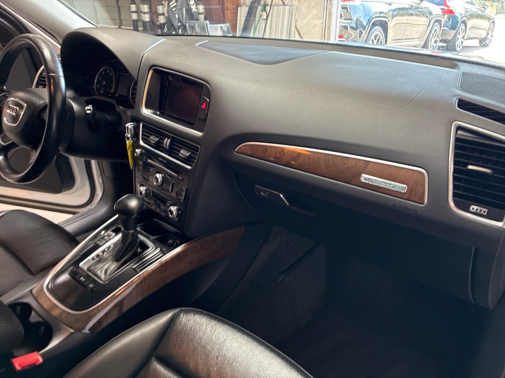 2015 Audi Q5 Image 25