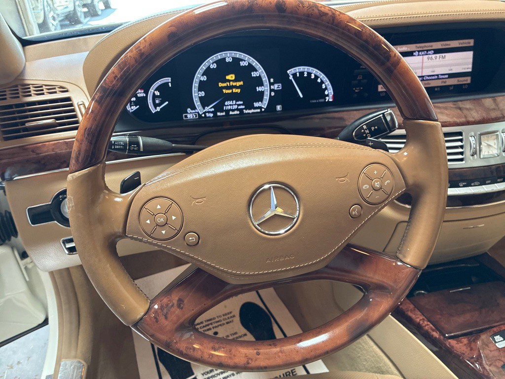 2011 Mercedes-Benz S-Class Image 13