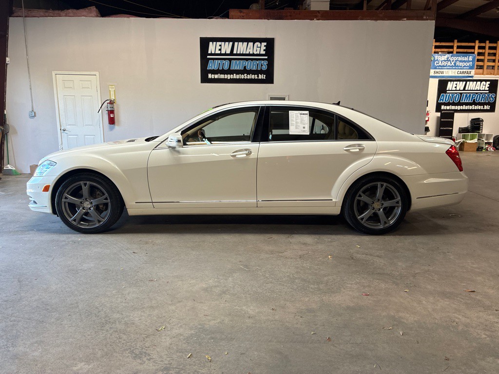 2011 Mercedes-Benz S-Class Image 6