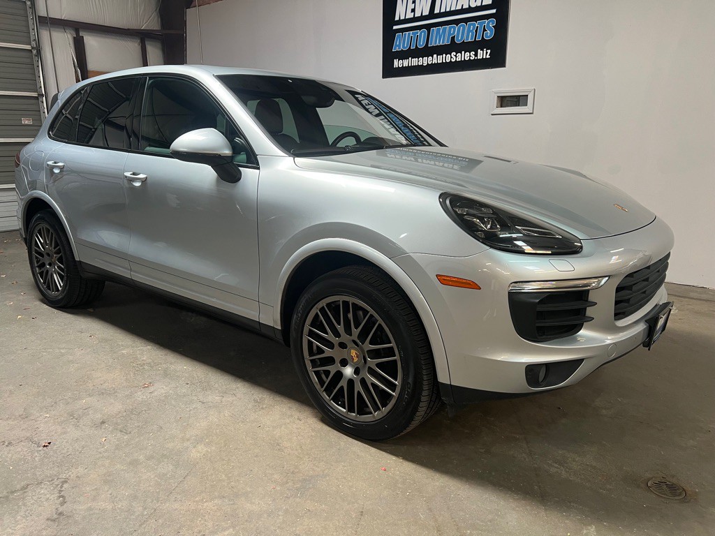 2017 Porsche Cayenne Image 4