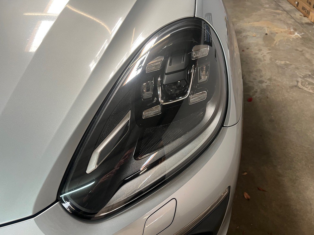 2017 Porsche Cayenne Image 15