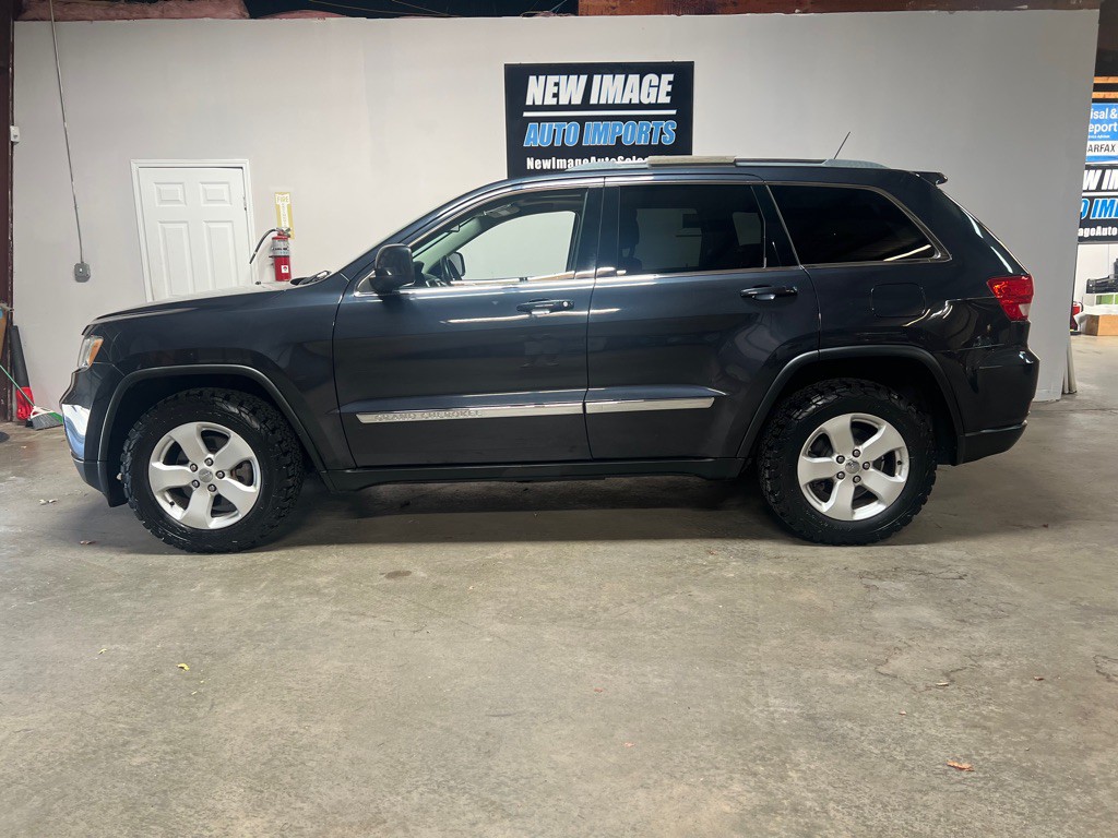 2012 Jeep Grand Cherokee Image 6