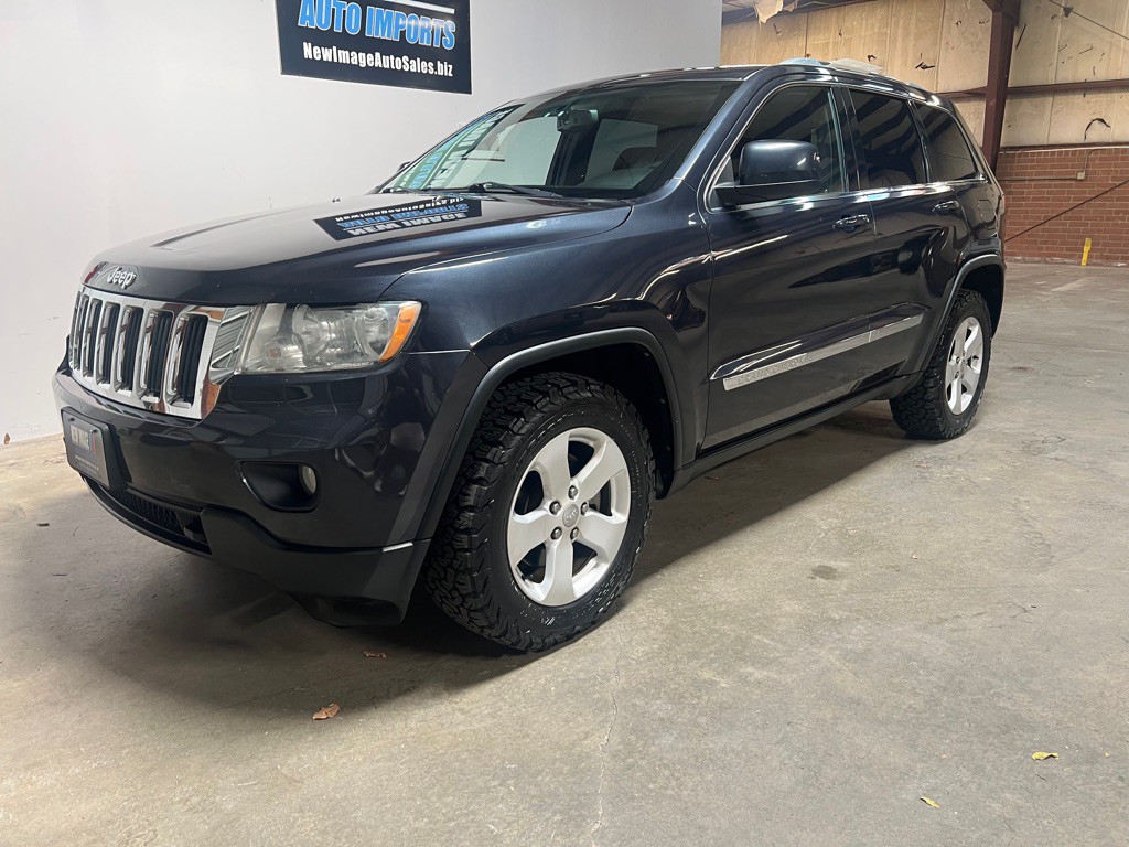 2012 Jeep Grand Cherokee Image 8