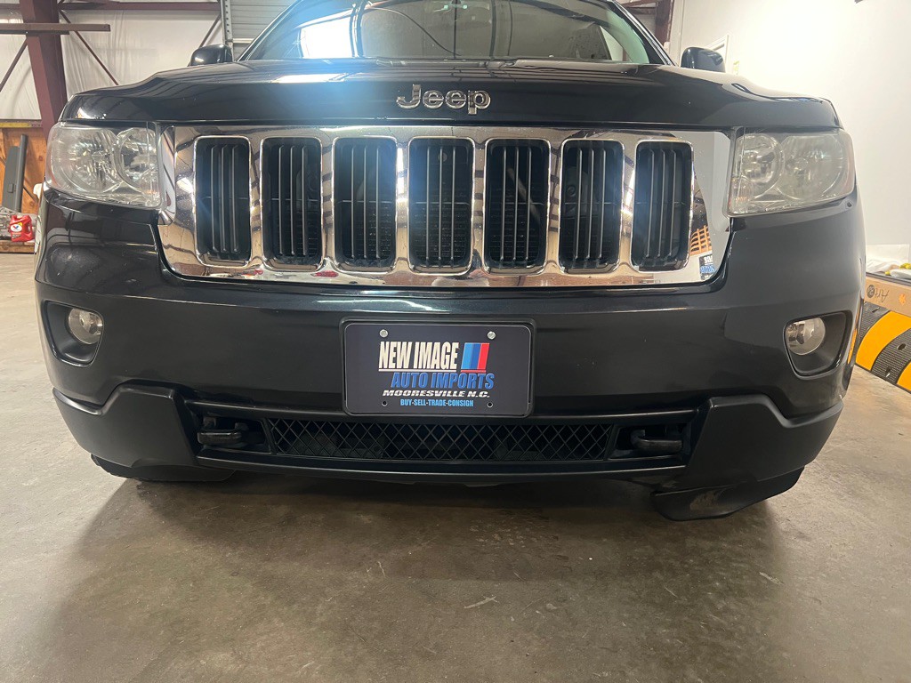 2012 Jeep Grand Cherokee Image 11