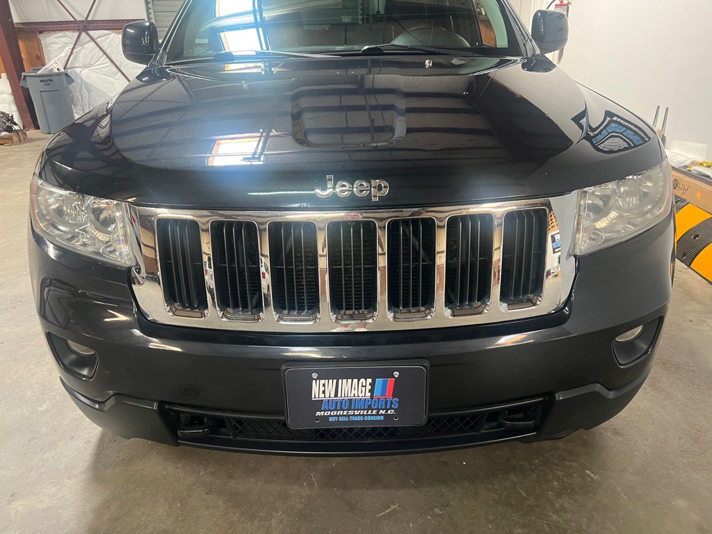 2012 Jeep Grand Cherokee Image 12